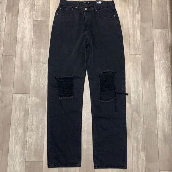 Womens NWT Forever 21 Distressed High‎ Rise Straight Leg Jeans - Picture 1 of 7